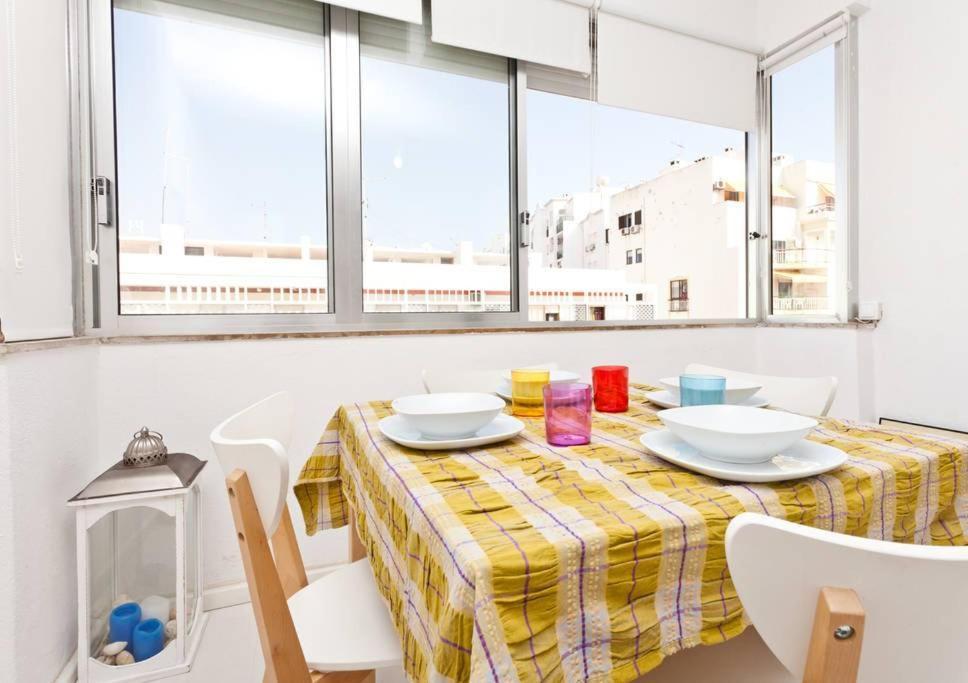 Armacao De Pera - Beach Apartment - Sea View- Walk To The Beach - Algarve Экстерьер фото
